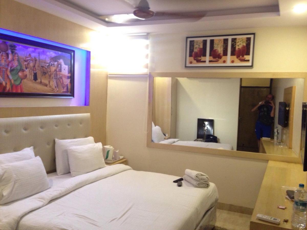 ניו דלהי Hotel Arjun מראה חיצוני תמונה